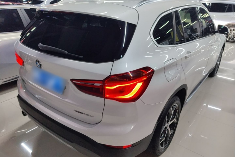 BMW X1 2018 #7 BMW X1 2018 car image #7