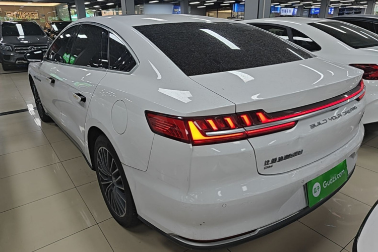 BYD Han 2021 #5 BYD Han 2021 car image #5