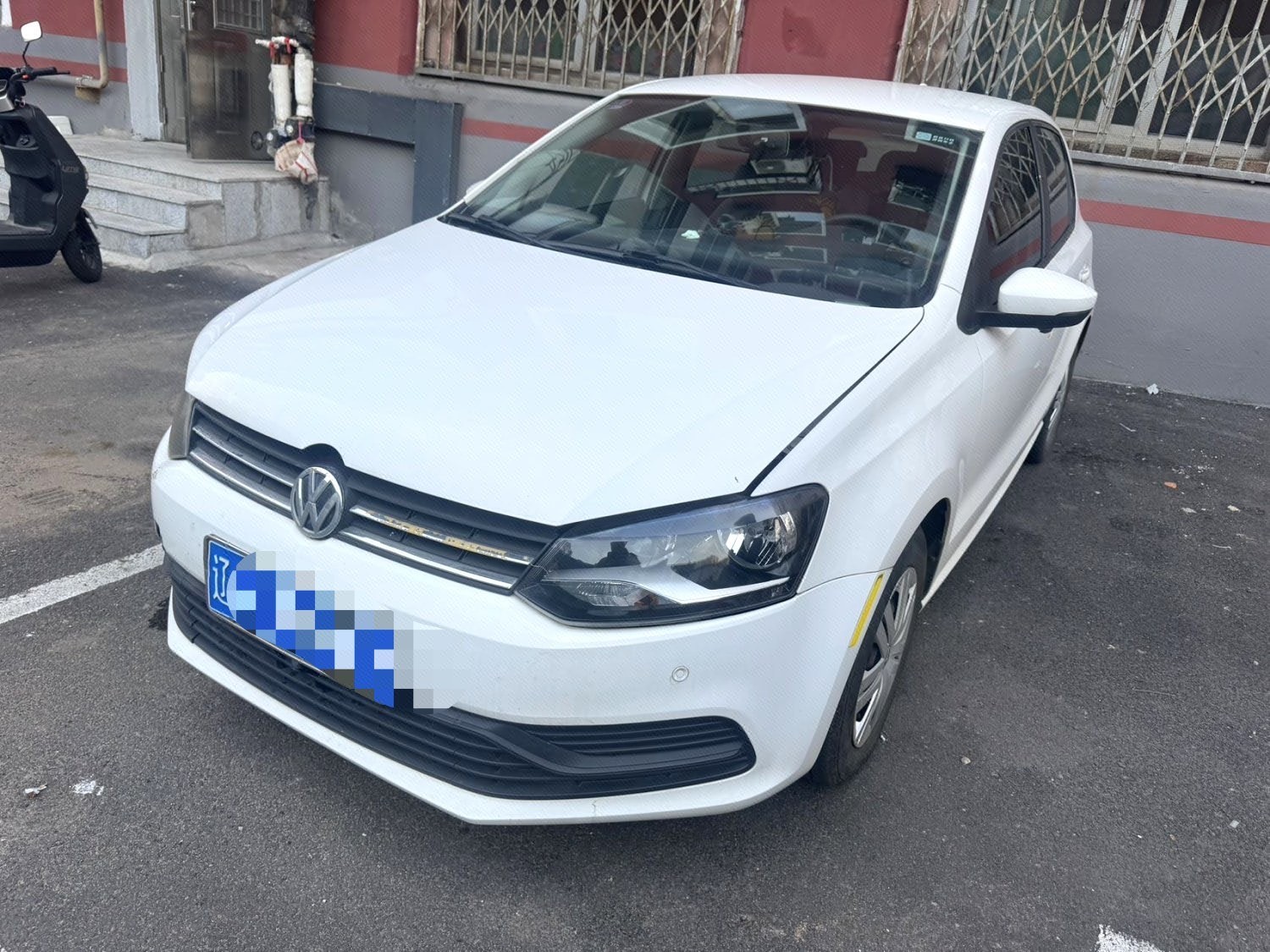 Volkswagen Polo 2017 Volkswagen Polo 2017 car image