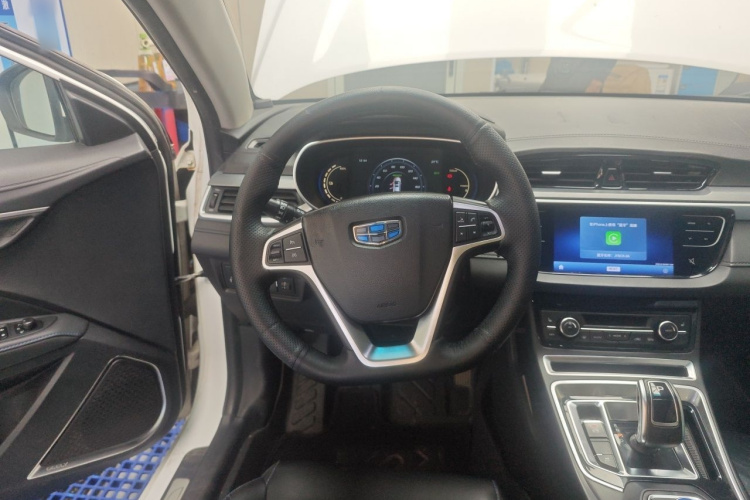 GEELY Emgrand New Energy 2015 car image #15