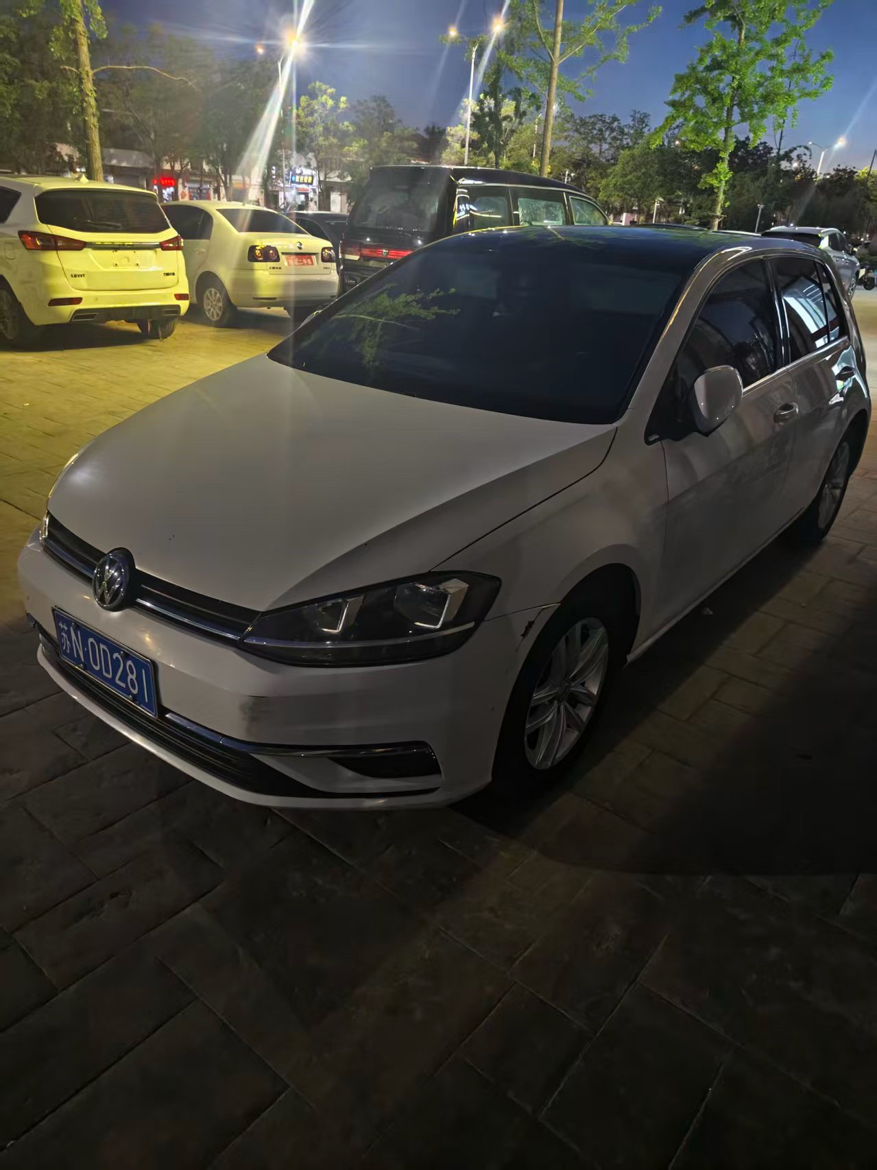 2019 2019 car image
