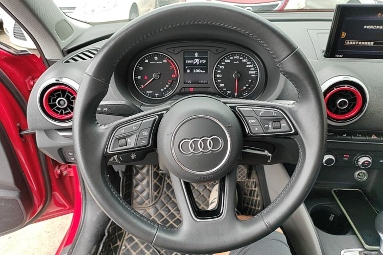 Audi A3 2020 car image #11