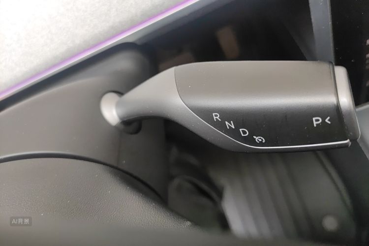 Tesla Model Y 2023 #16 Tesla Model Y 2023 car image #16