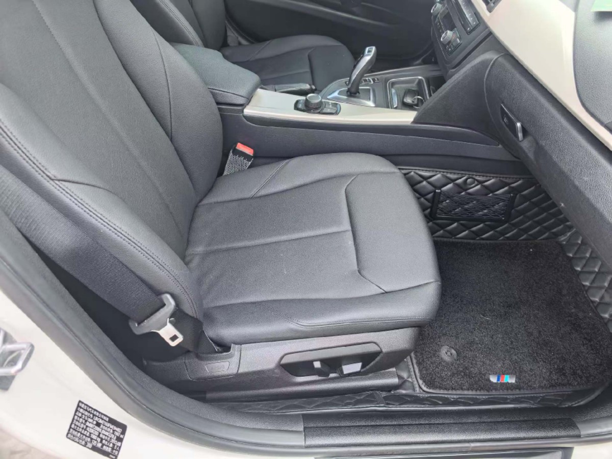 BMW 3 Series 2015 #5 BMW 3 Series 2015 car image #5