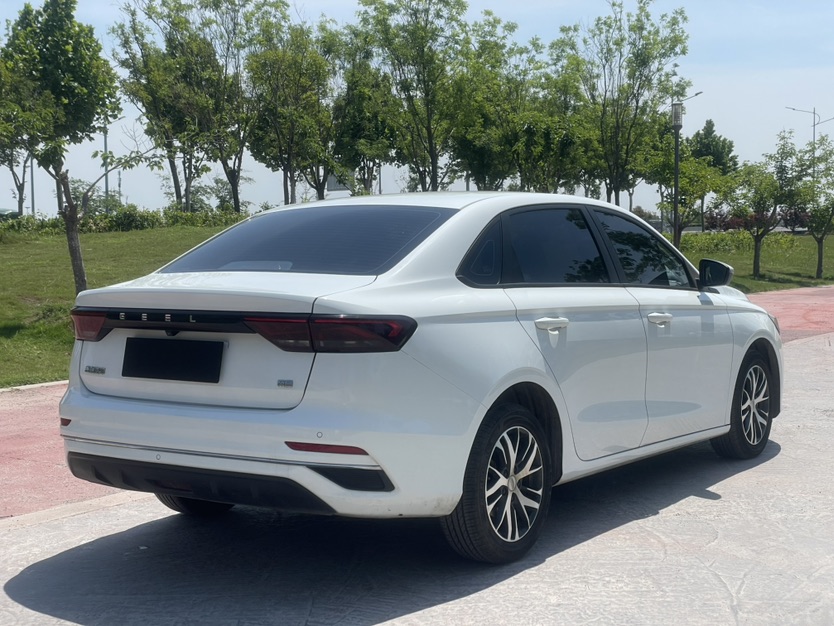 GEELY Emgrand 2024 #4 GEELY Emgrand 2024 image de voiture #4