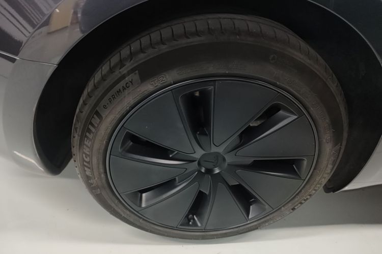 Tesla Model 3 2024 #6 Tesla Model 3 2024 immagine di auto #6