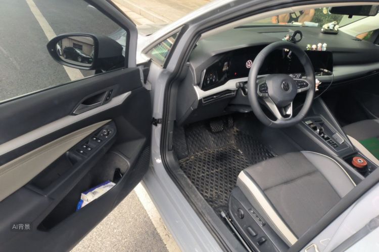 Volkswagen Golf 2023 #18 Volkswagen Golf 2023 صورة سيارة #18