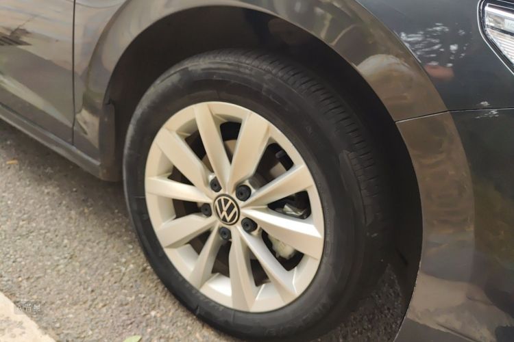 Volkswagen Bora 2020 immagine di auto #9