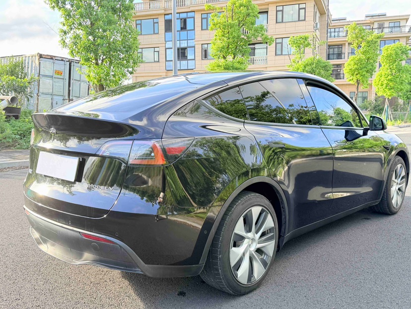 Tesla Model Y 2022 #10 Tesla Model Y 2022 immagine di auto #10