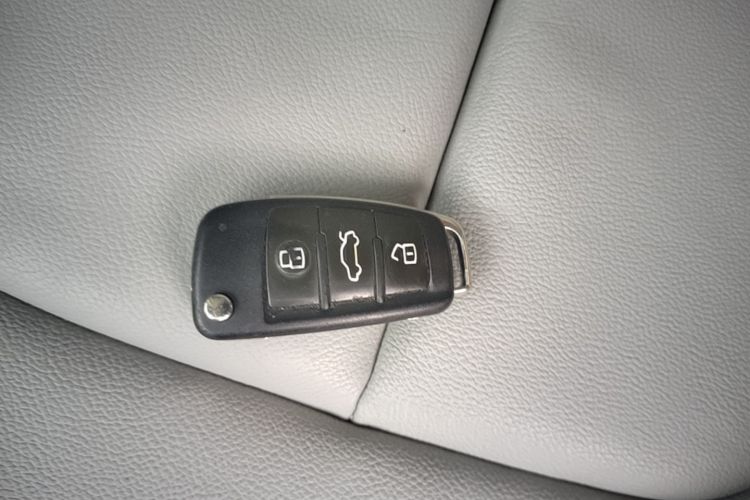 Audi A3 2016 #9 Audi A3 2016 car image #9