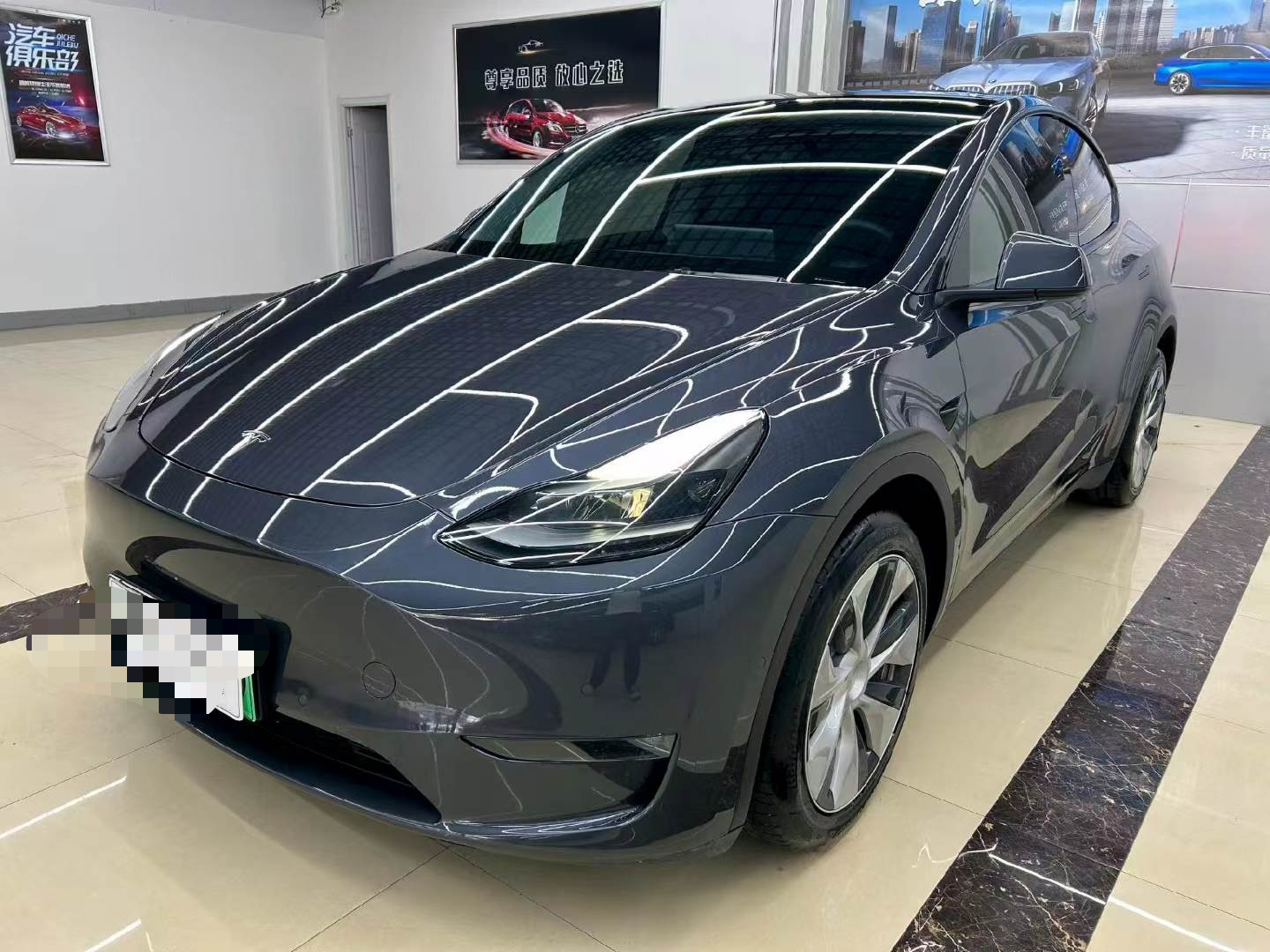 Tesla Model Y 2021 Tesla Model Y 2021 car image