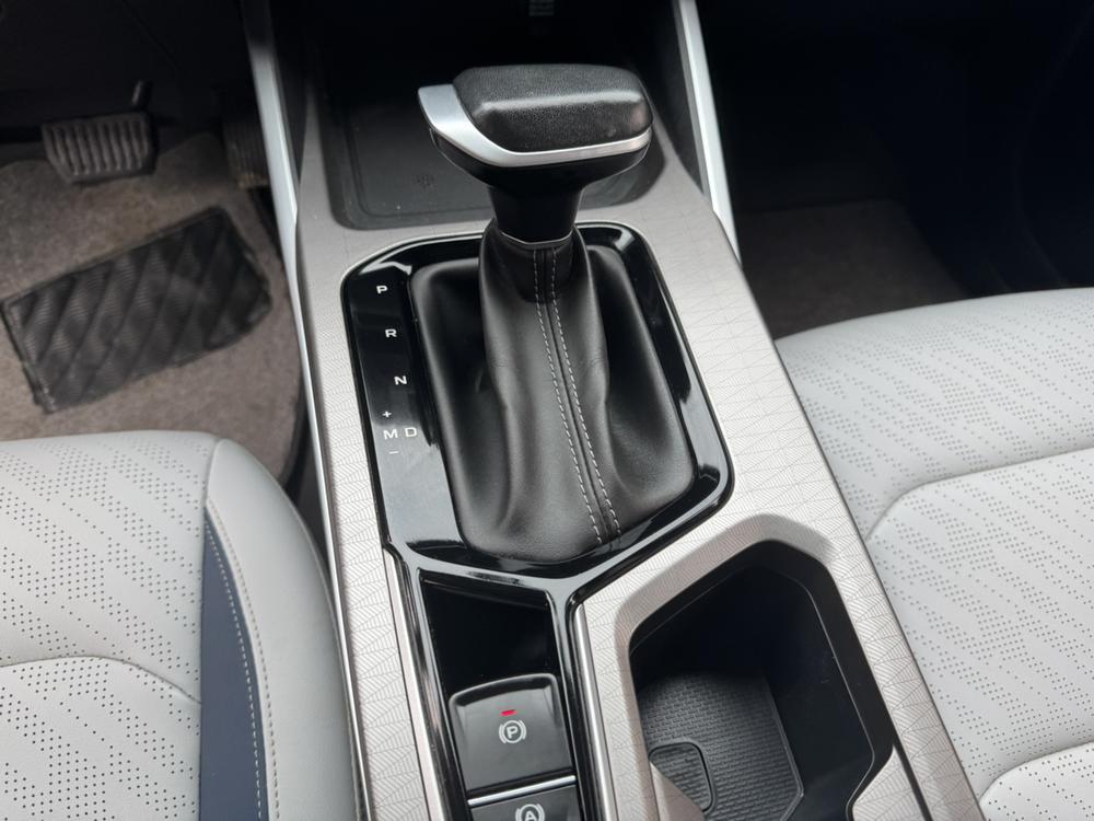 GEELY Emgrand 2021 #12 GEELY Emgrand 2021 car image #12