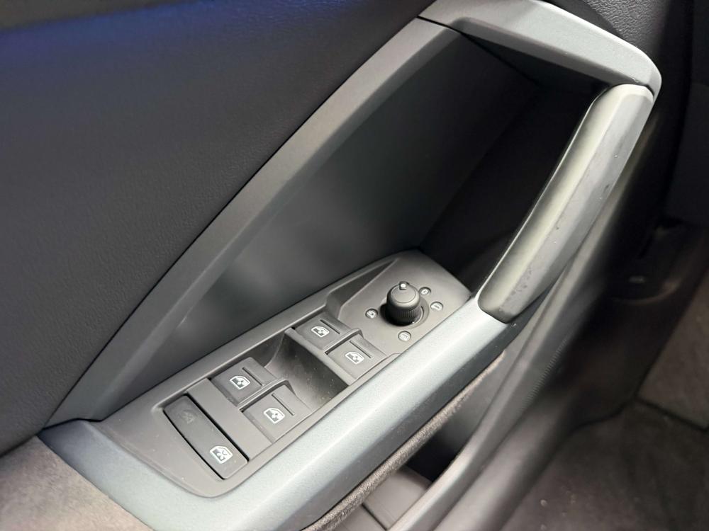 Audi Q3 Sportback 2024 #22 Audi Q3 Sportback 2024 imagen de coche #22