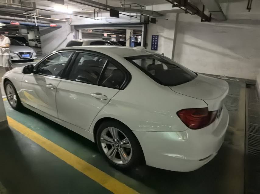 BMW 3 Series 2014 #4 BMW 3 Series 2014 car image #4