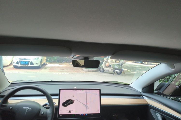 Tesla Model 3 2021 #17 Tesla Model 3 2021 car image #17
