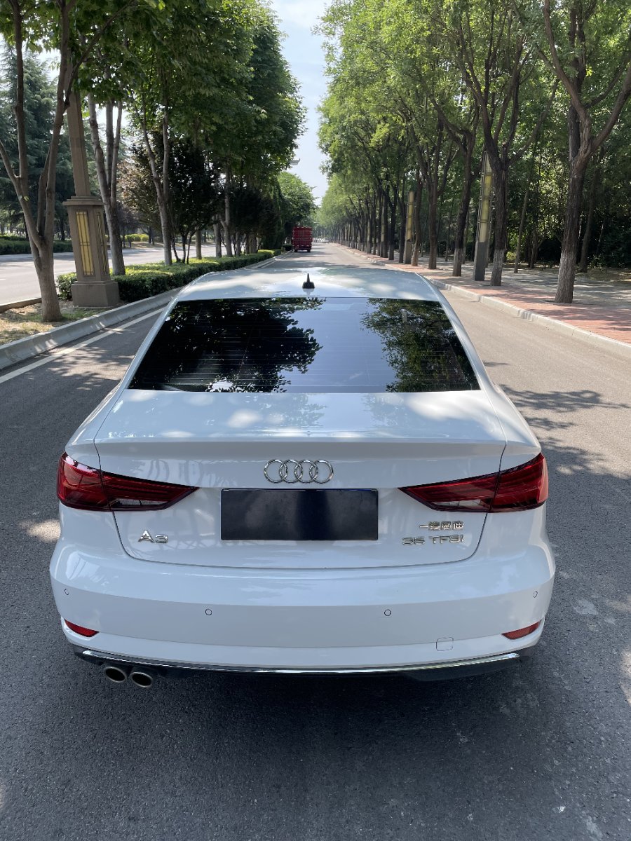 Audi A3 2019 car image #8