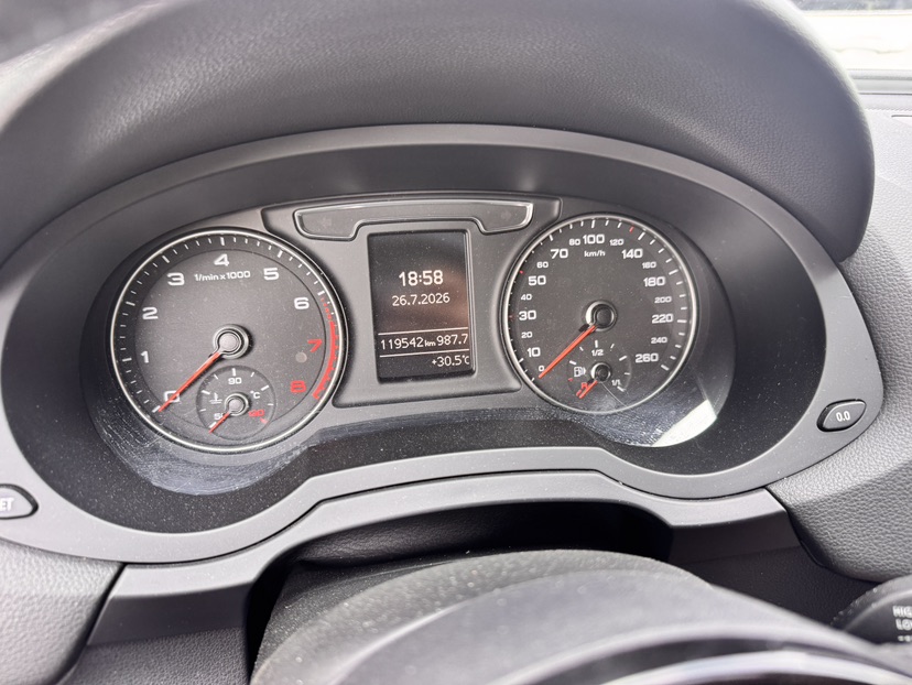 Audi Q3 2016 #7 Audi Q3 2016 car image #7