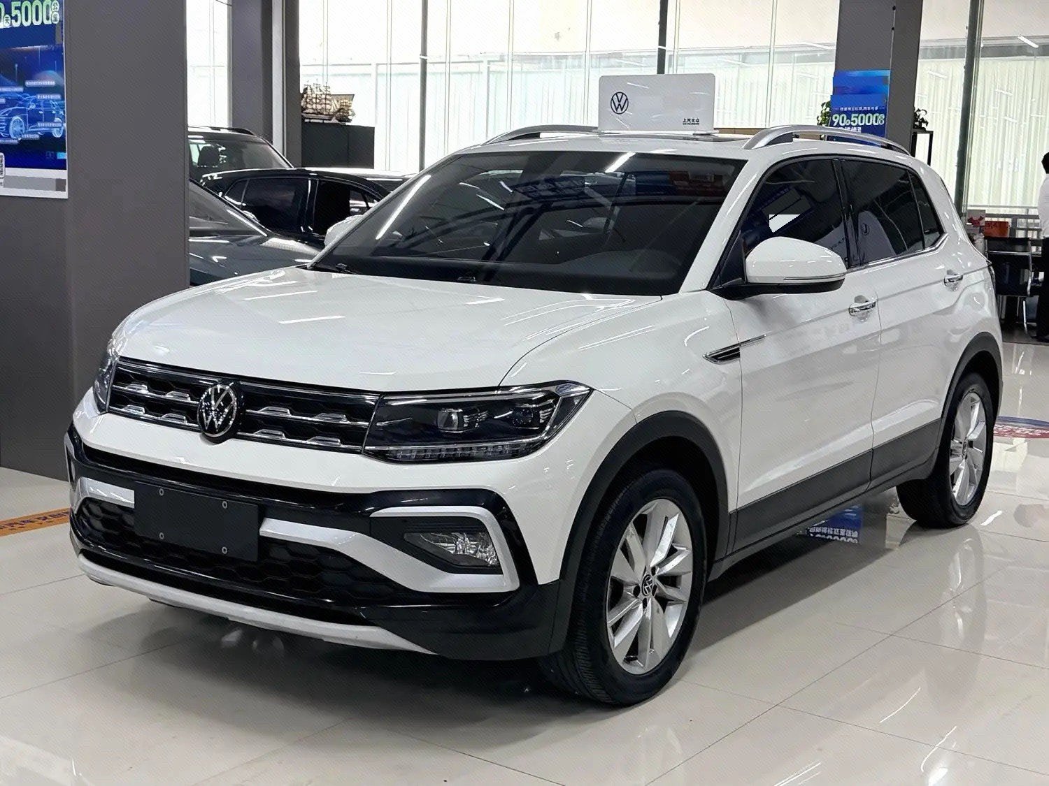 Volkswagen T-Cross 2022 car image 