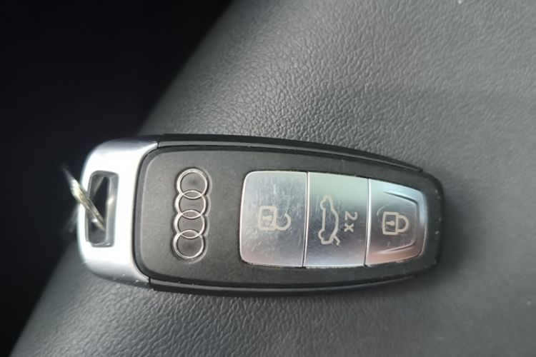 Audi A3 2024 immagine di auto #9