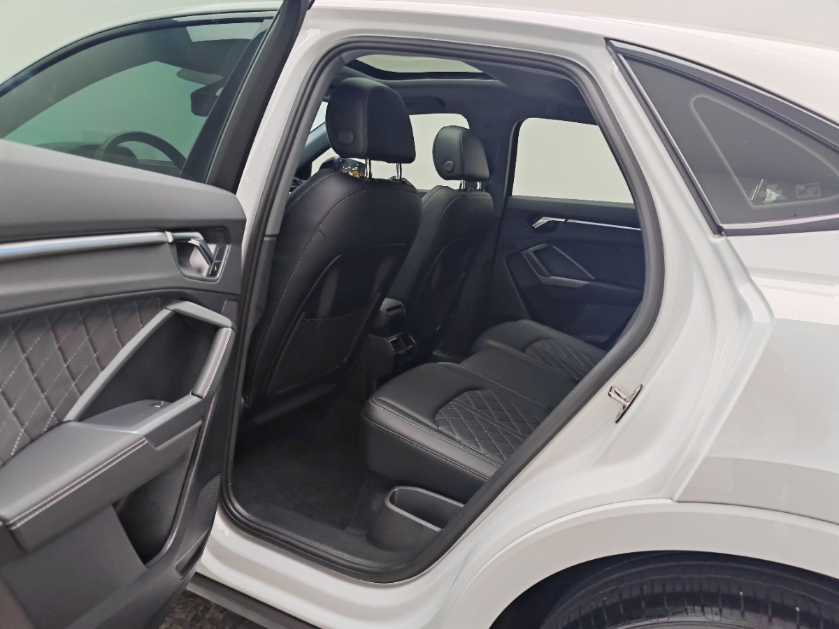 Audi Q3 Sportback 2024 car image #4