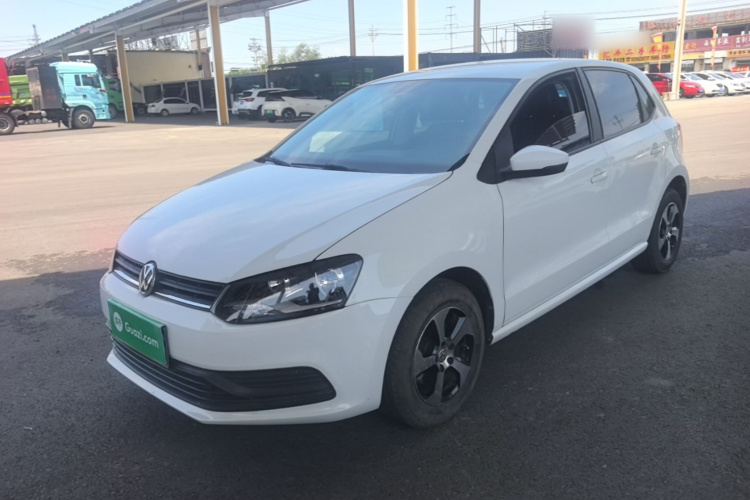 Volkswagen Polo 2017 car image #2