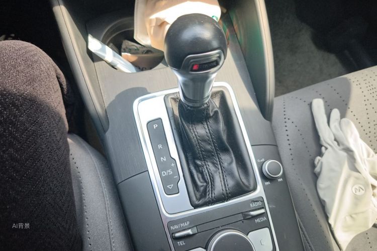Audi A3 2017 immagine di auto #16