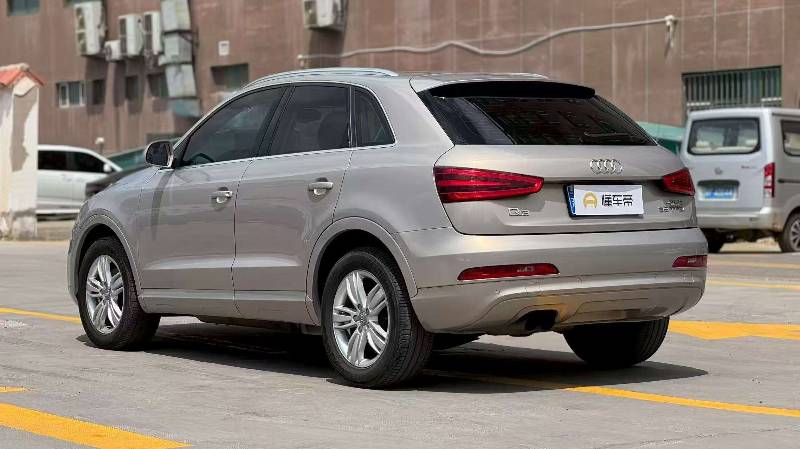 Audi Q3 2014 #9 Audi Q3 2014 car image #9
