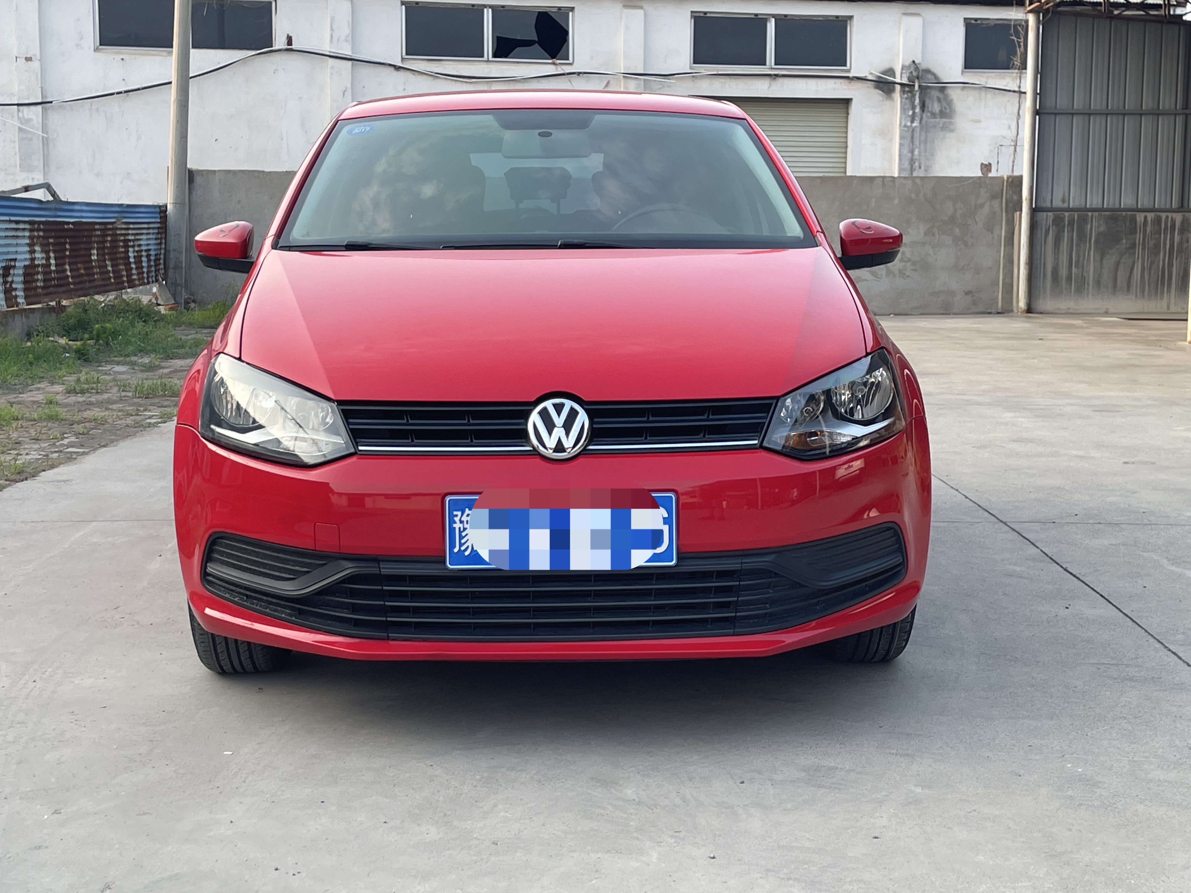 Volkswagen Polo 2015 car image #4