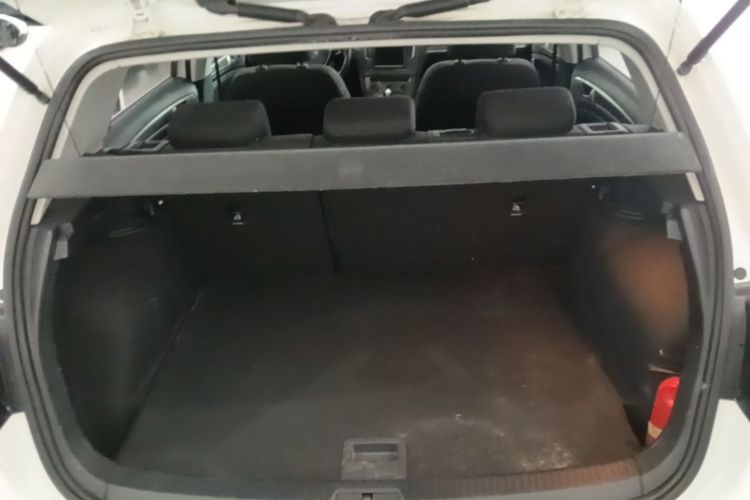 Volkswagen Golf 2016 car image #21