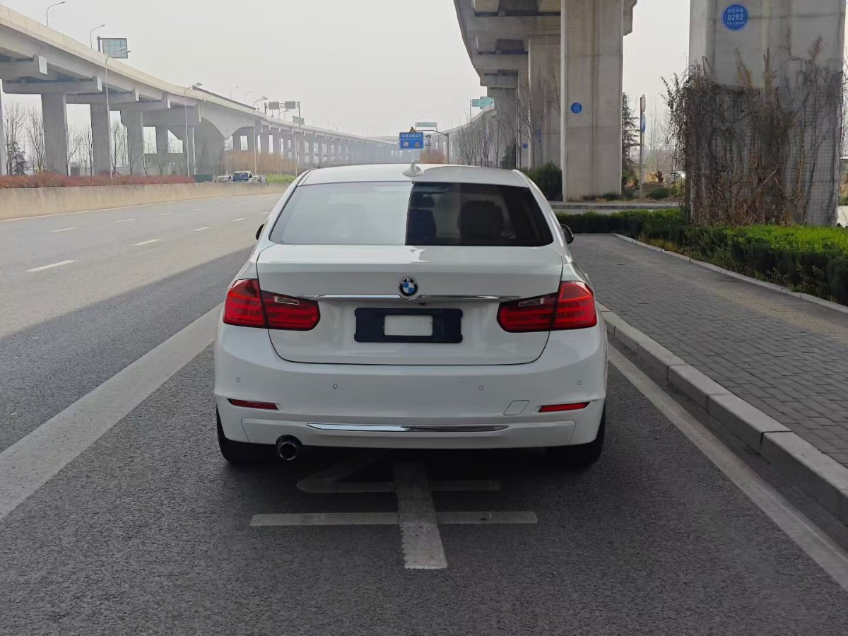 BMW 3 Series 2015 #5 BMW 3 Series 2015 car image #5