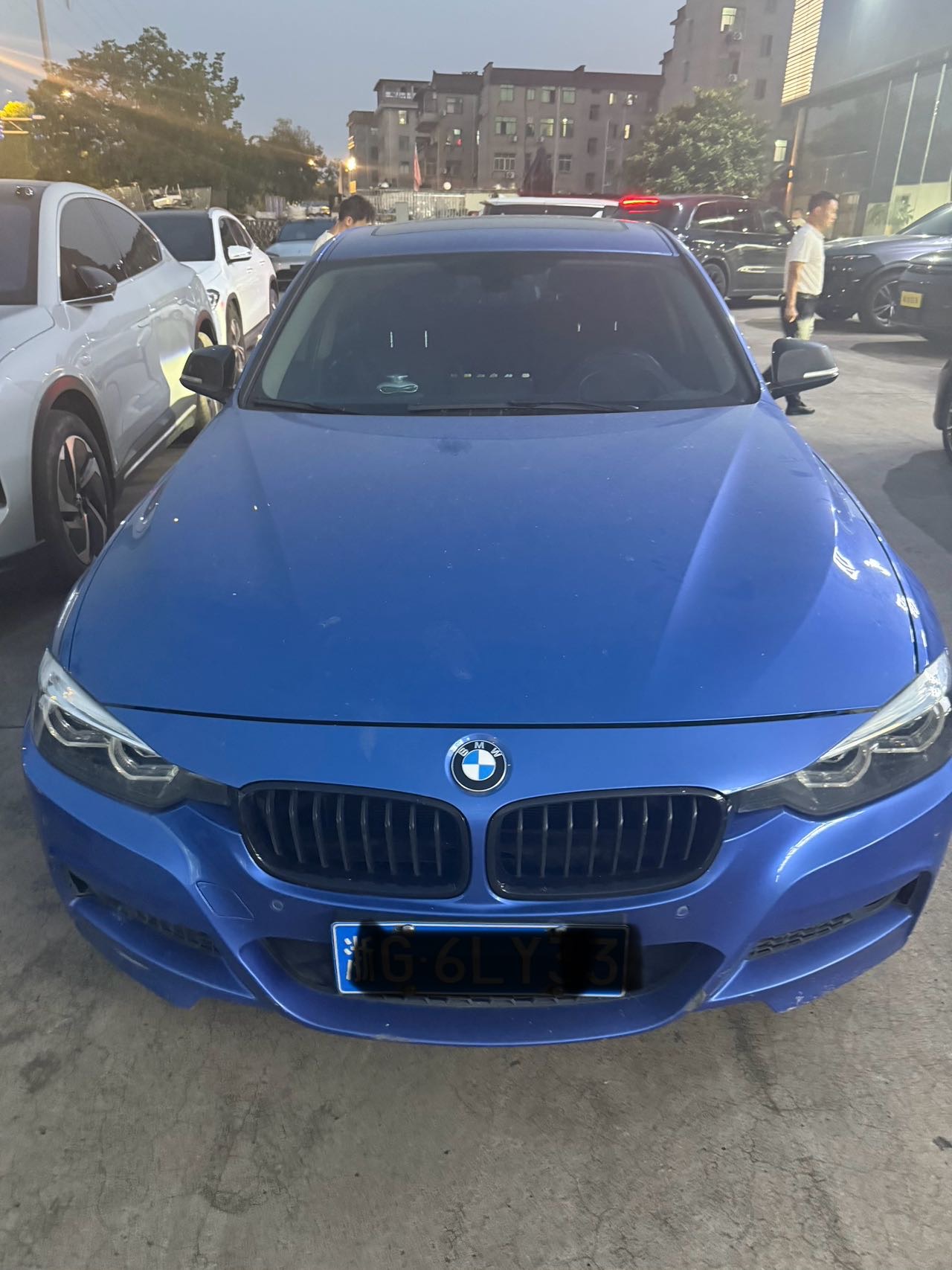 BMW 3 Series 2018 image de voiture #2