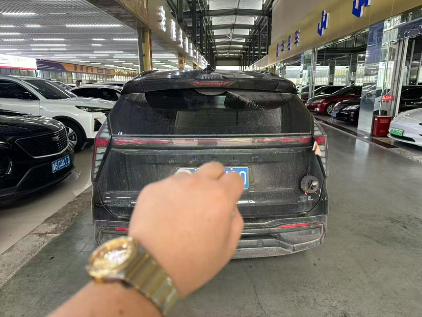 GEELY Boyue L 2023 car image #6