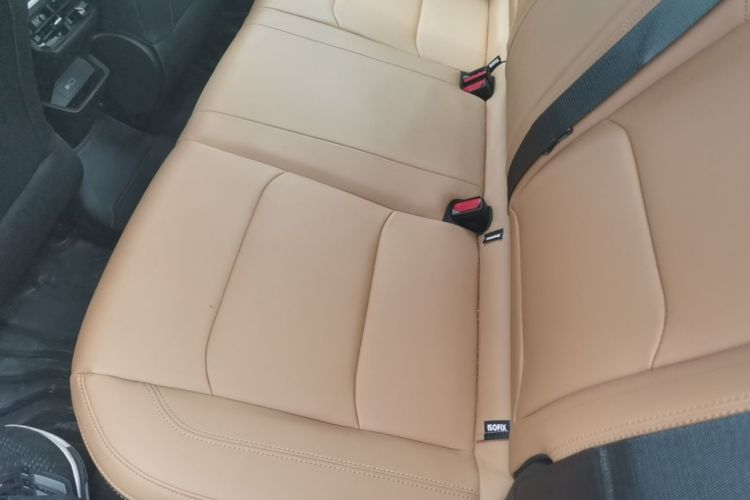 GEELY Emgrand 2024 #19 GEELY Emgrand 2024 imagen de coche #19