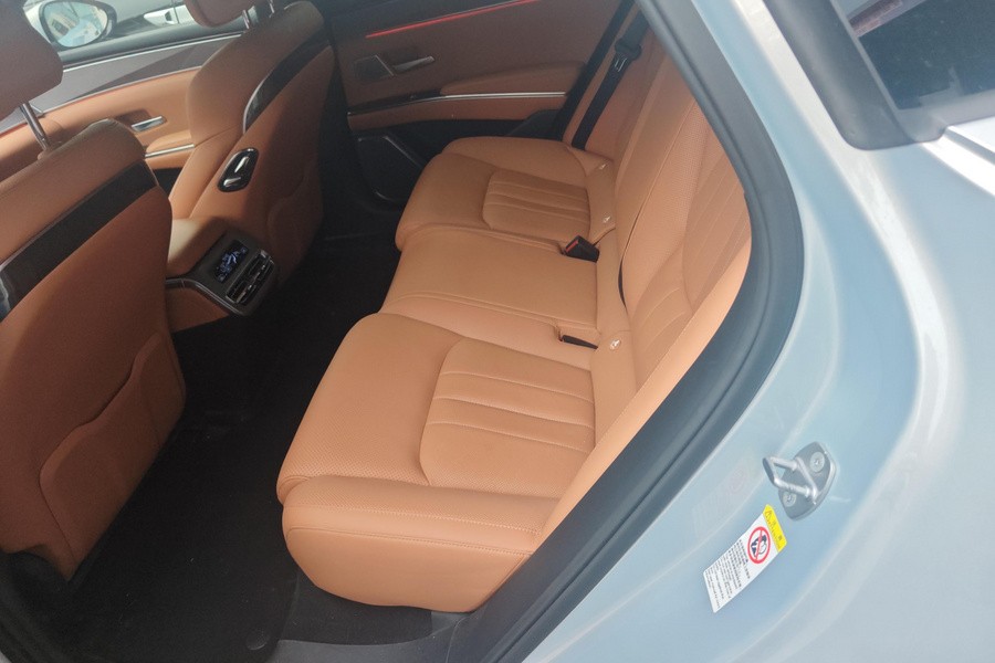 BYD HanL 2025 #7 BYD HanL 2025 صورة سيارة #7