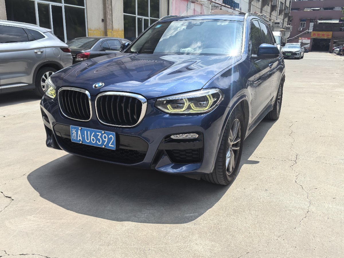 BMW X3 2019 car image #3