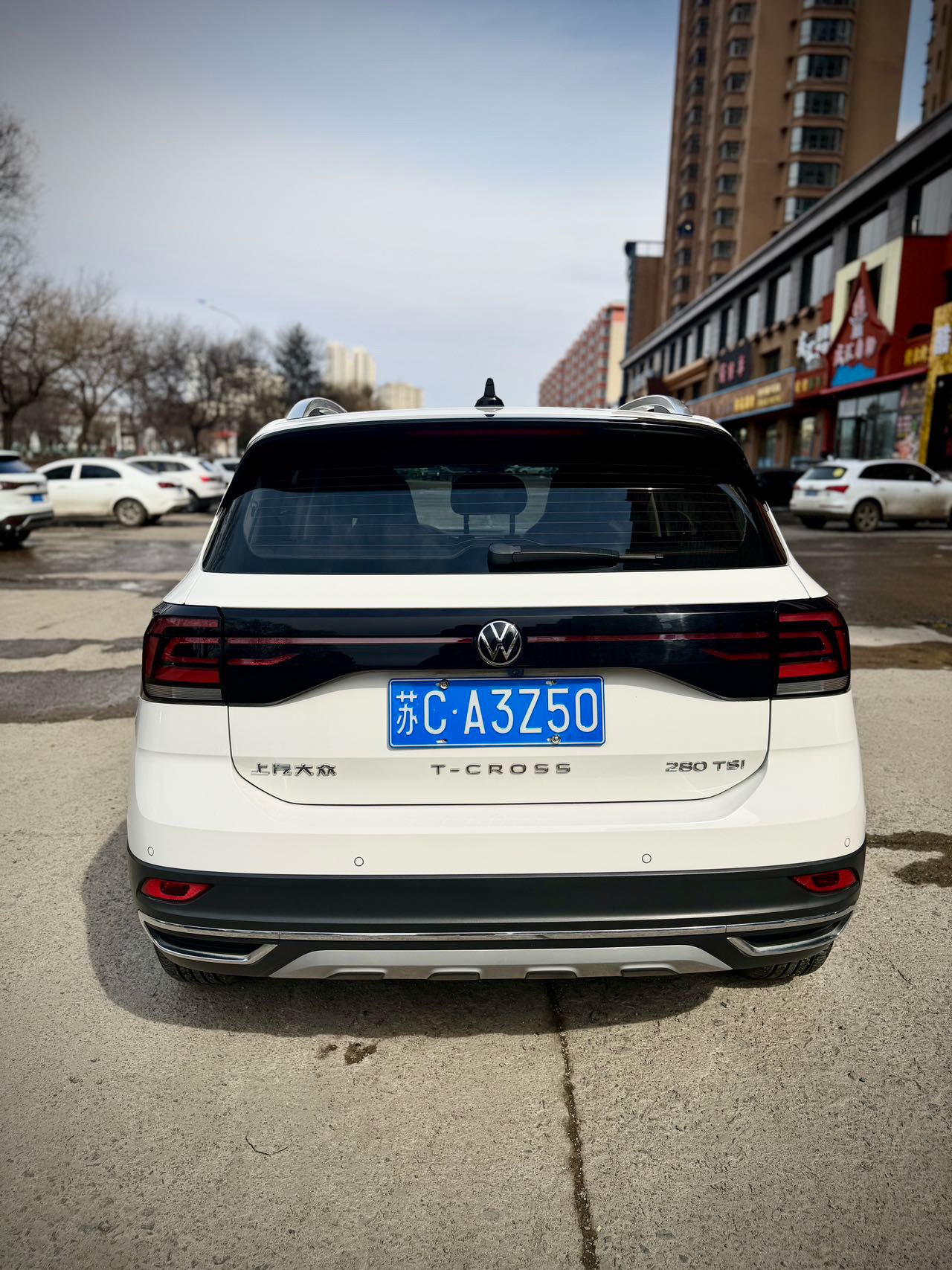 Volkswagen T-Cross 2021 immagine di auto #5