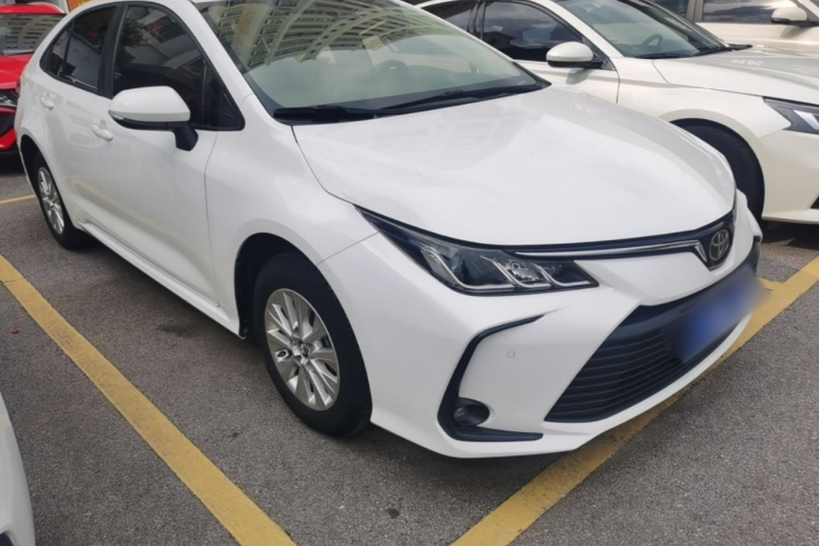 Toyota Corolla 2021 immagine di auto #4