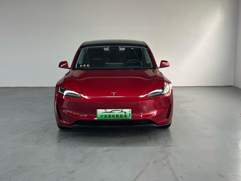Tesla Model 3 2024 car image #2