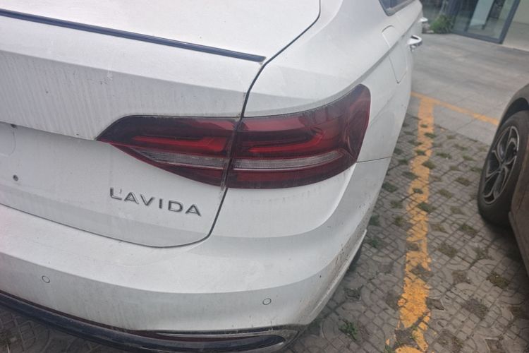 Volkswagen Lavida 2024 car image #8