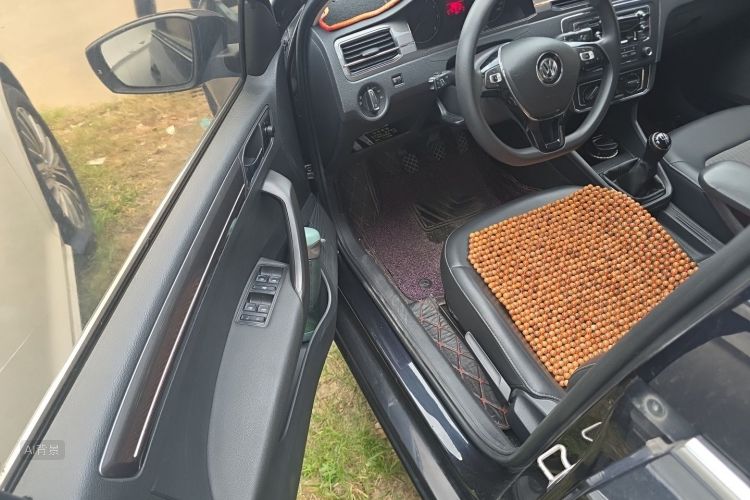 Volkswagen Santana 2018 #18 Volkswagen Santana 2018 car image #18