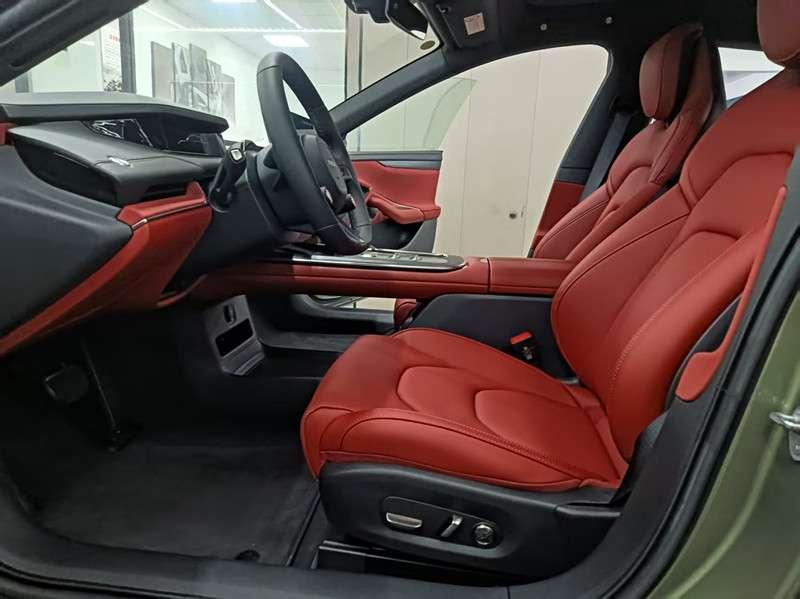 2025 car image #16