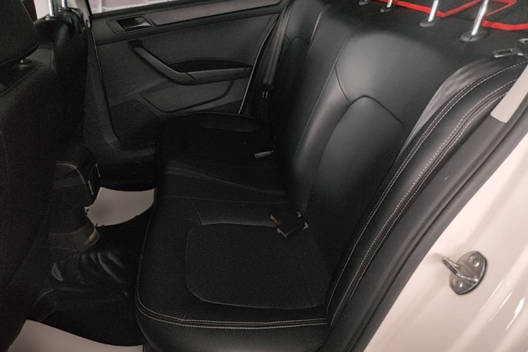 Volkswagen Santana 2019 #17 Volkswagen Santana 2019 car image #17