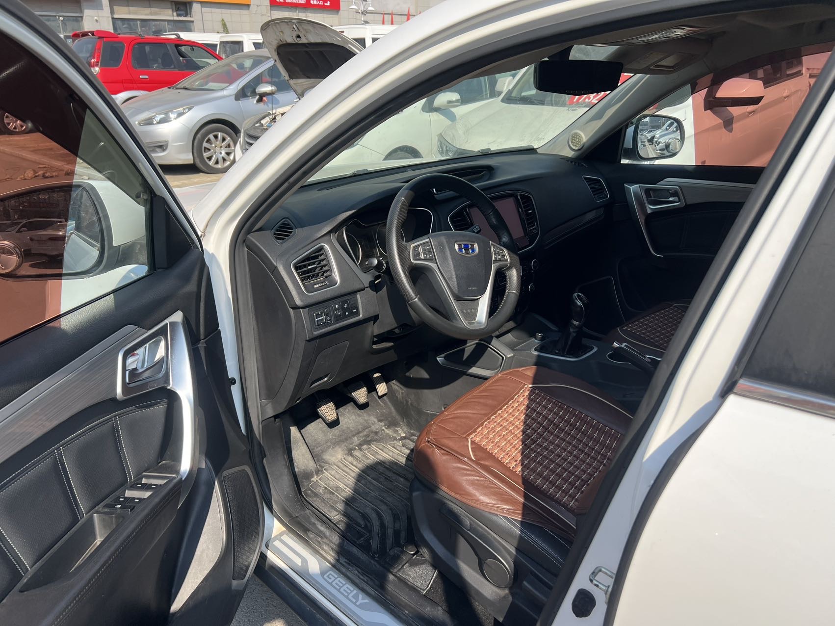 GEELY Vision X6 2018 #4 GEELY Vision X6 2018 car image #4