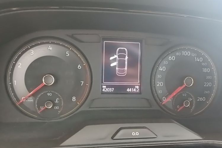 Volkswagen Lavida 2021 car image #12