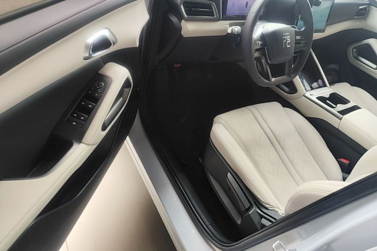 BYD YuanUP 2025 car image #12