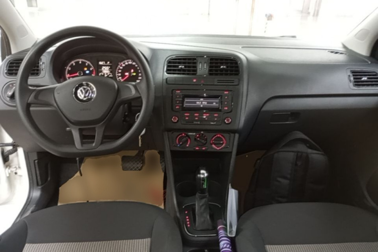 Volkswagen Polo 2016 #10 Volkswagen Polo 2016 car image #10