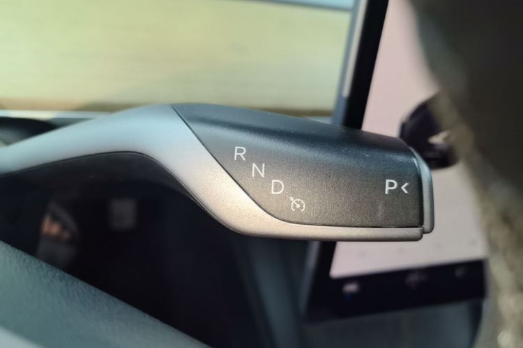 Tesla Model 3 2021 #14 Tesla Model 3 2021 car image #14