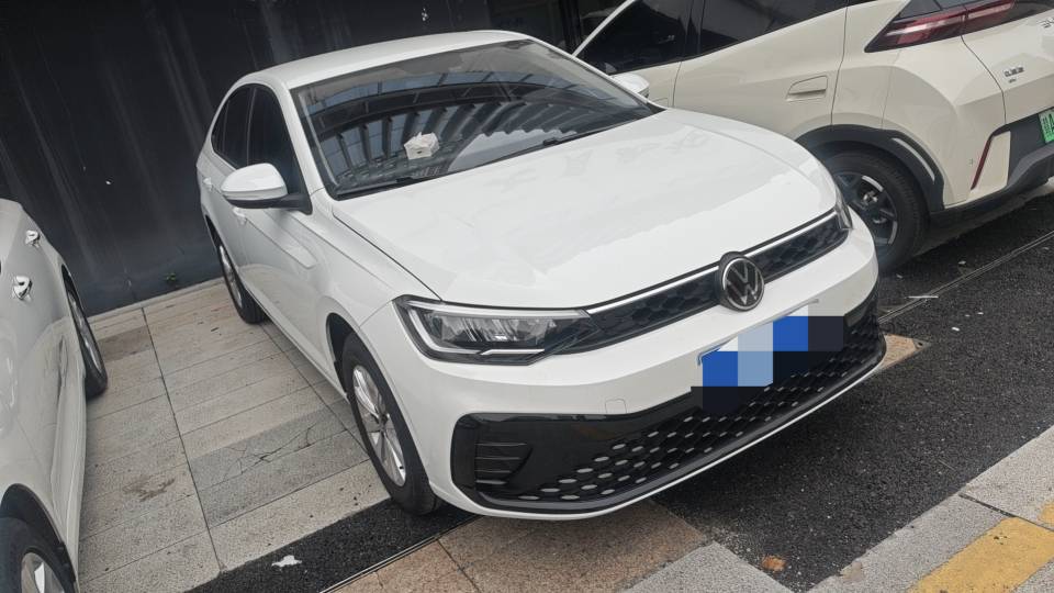 Volkswagen Lavida 2025 imagen de coche #2