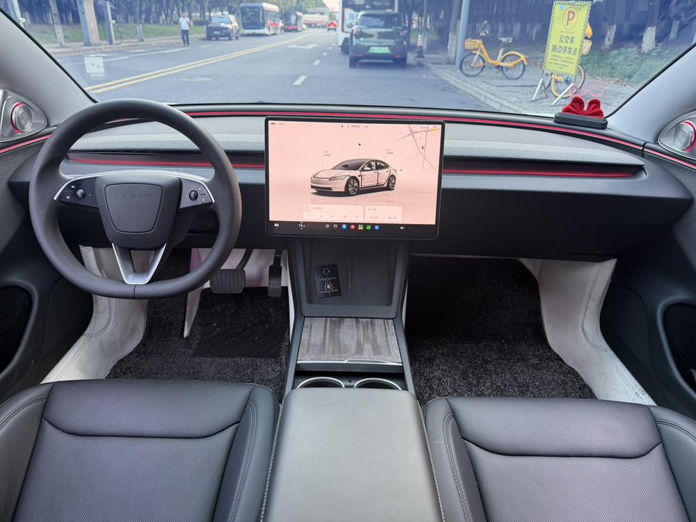 Tesla Model 3 2025 #9 Tesla Model 3 2025 car image #9