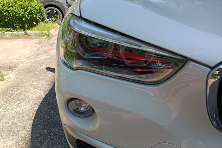 BMW X1 2019 car image #8